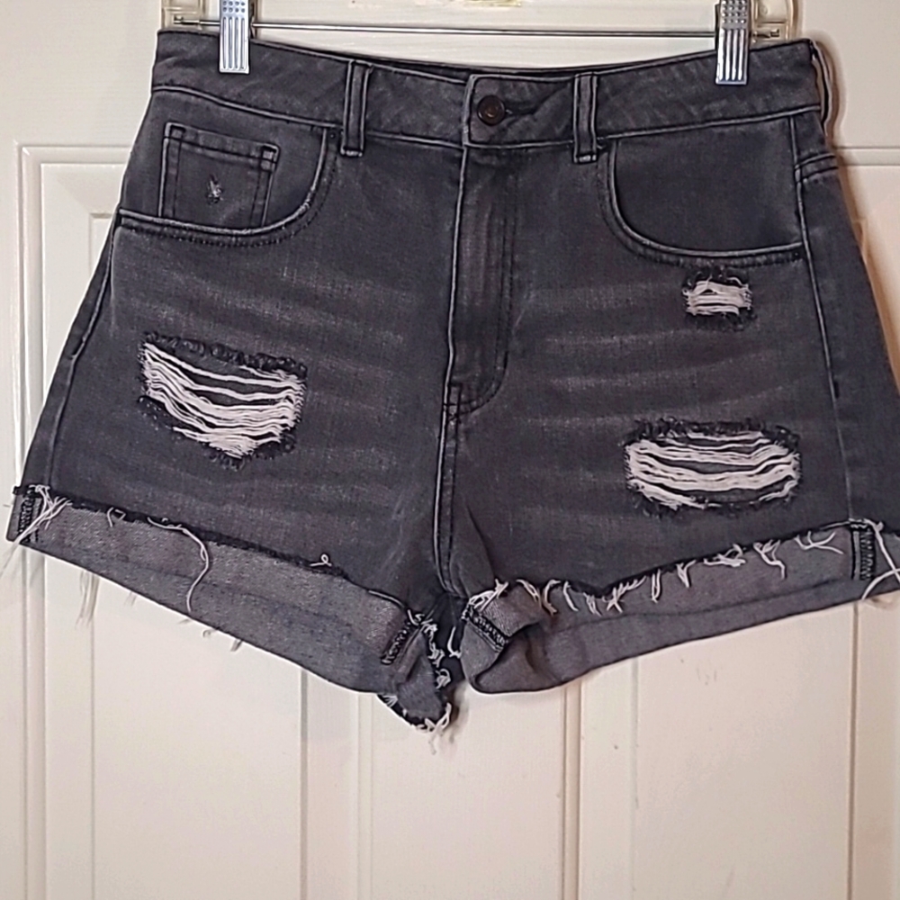 Pacsun Mom Shorts Size 29 Gray Distressed Cuffed Festival High Rise Rigid Denim